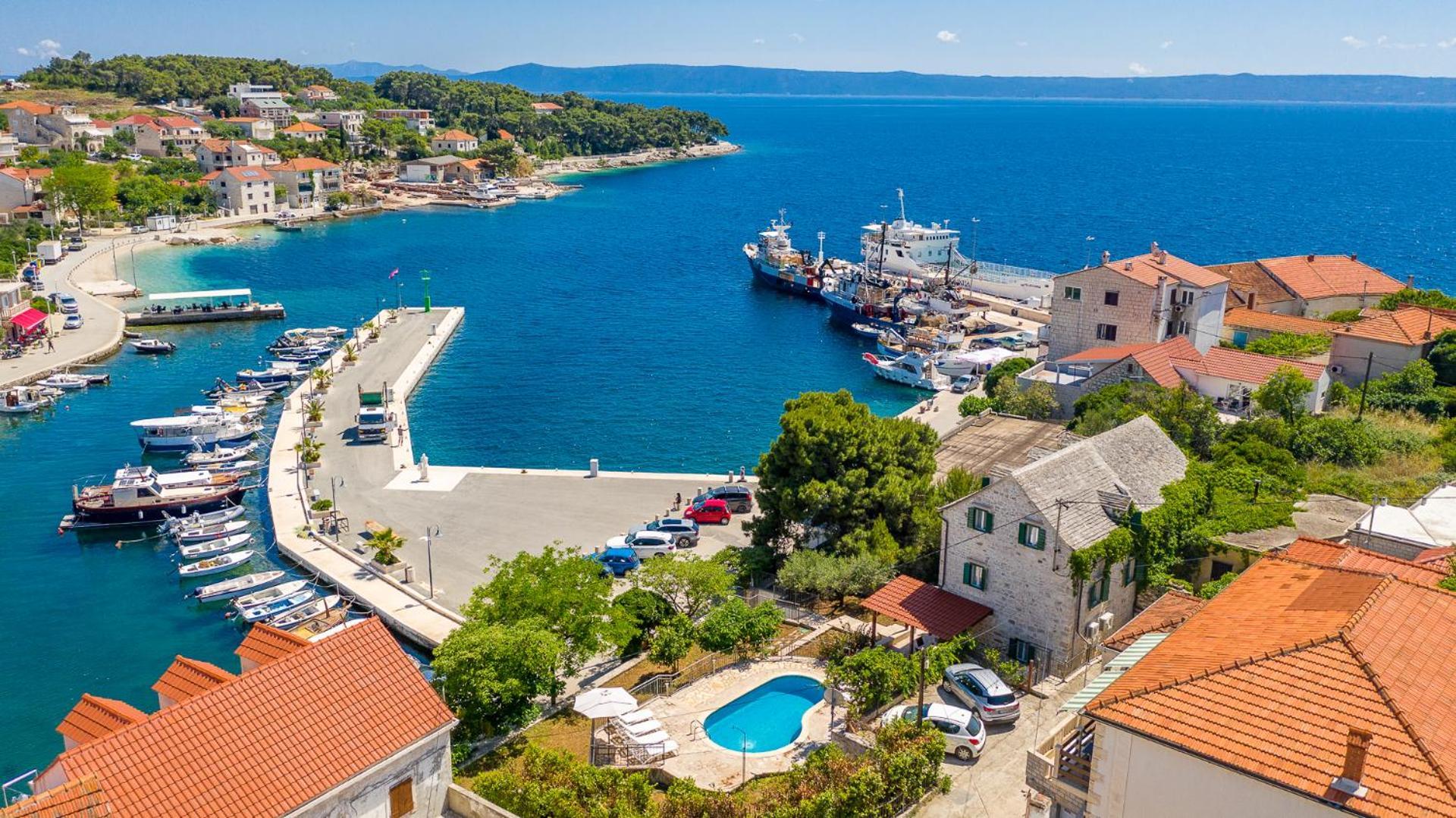 Villa Bonaca Perfect Location For A Holiday With Friends Or Family, Heated Pool Сумартин Екстериор снимка
