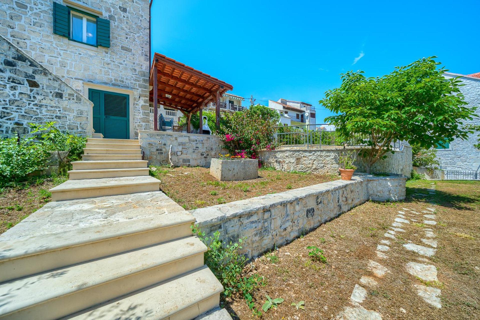 Villa Bonaca Perfect Location For A Holiday With Friends Or Family, Heated Pool Сумартин Екстериор снимка