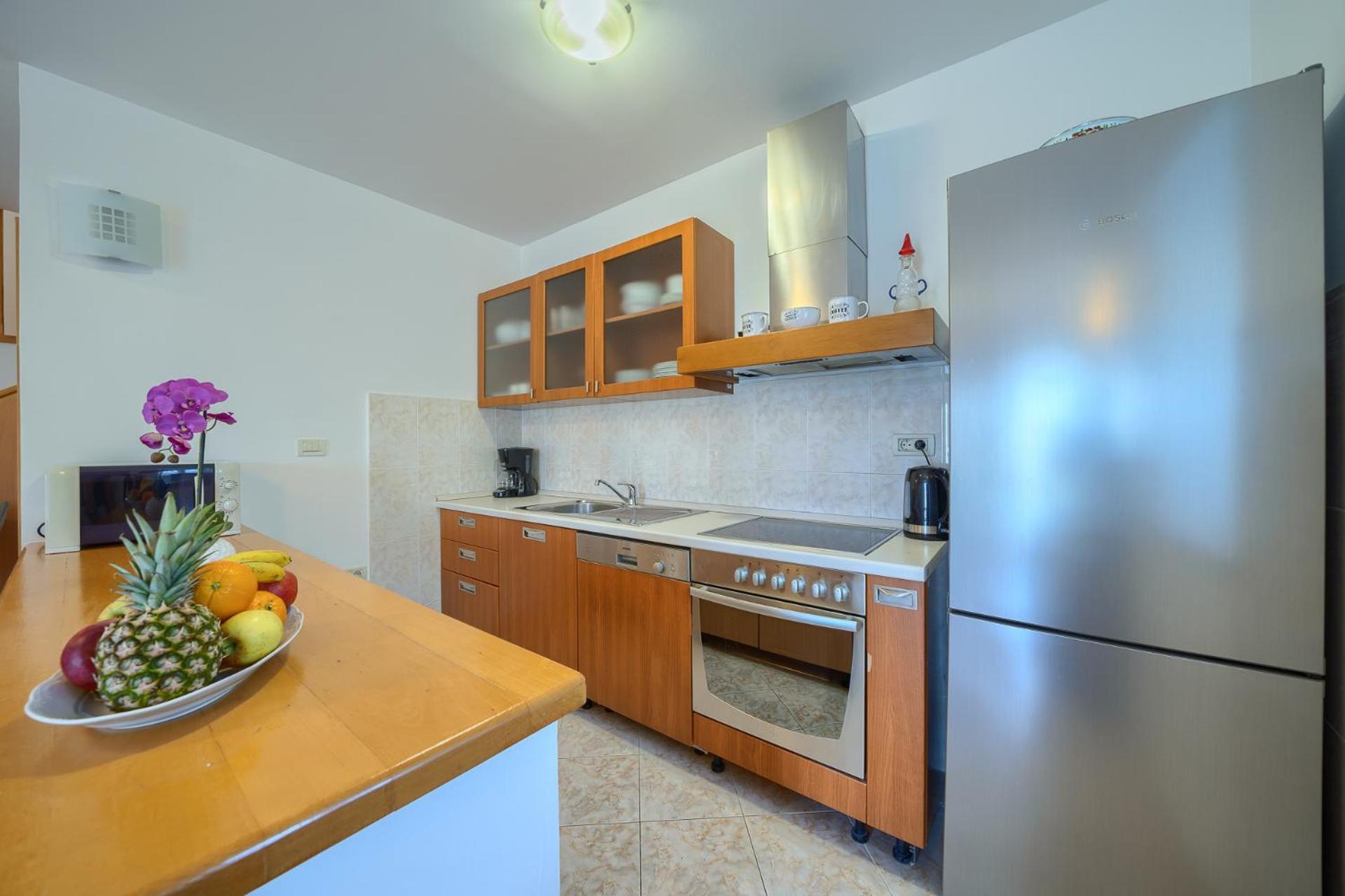 Villa Bonaca Perfect Location For A Holiday With Friends Or Family, Heated Pool Сумартин Екстериор снимка