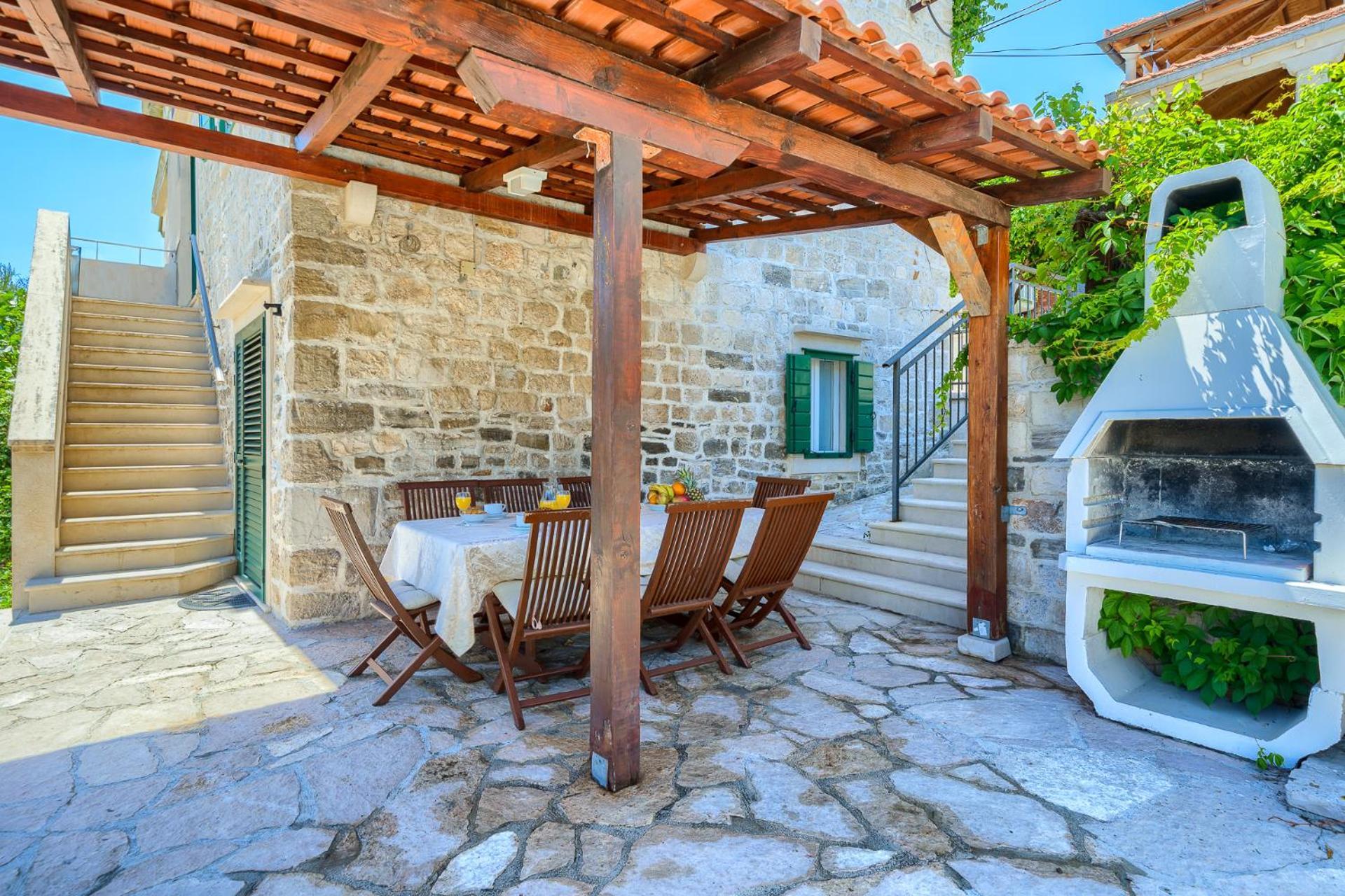 Villa Bonaca Perfect Location For A Holiday With Friends Or Family, Heated Pool Сумартин Екстериор снимка